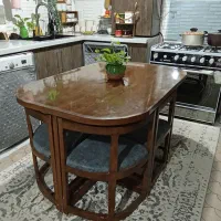 میز و صندلی