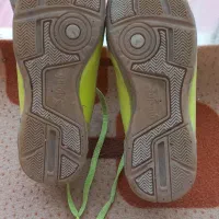 کفش فوتبال|کیف، کفش، کمربند|گرمی, |دیوار