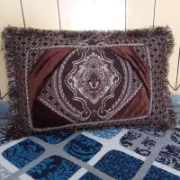 بیست بالشت محلی در حد نو|رختخواب، بالش، پتو|دهدشت, |دیوار