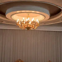 لوستر طلایی