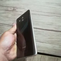 هواوی Mate 10 با حافظهٔ ۶۴ گیگابایت
