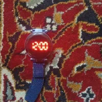 یک ساعت دیجیتال