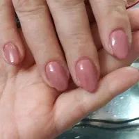 اموزش ناخن و پدیکور و فشیال
