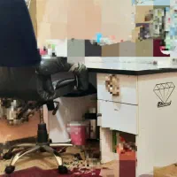 میز تحریر و صندلی چرخشی