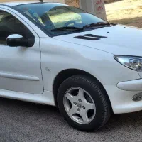پژو 206 SD. V8 سفارشی مدل۹۰ سفیدتمیز|خودرو سواری و وانت|شیراز, قالیشویی|دیوار