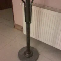 چوب لباس ایستاده قدیمی،تخت یک نفره،کاور مبل.