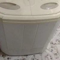 لباسشویی  کودک دو قلو