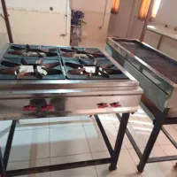 گاز و کباب زن 4شعله تمیز و سالم