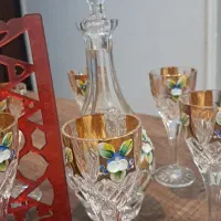 تنگ و گیلاس کریستال طلایی چک شربت خوری بوهیمیا|ظروف سرو و پذیرایی|قم, باغ پنبه|دیوار