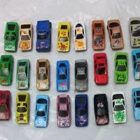 تعدادی ماشین فلزی کوچک هر کدام ۴۰۰۰۰تومان|اسباببازی بچه|گرگان, |دیوار