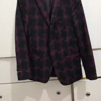 کت مردونه در حد نو یکی دو بار پوشیده شده