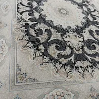 یک عدد فرش ۱۲متری ۷۰۰ شانه قیطران