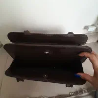 کیف مشکی اولی نو 150....دومی درحدنو 100سومی نو 100|کیف، کفش، کمربند|شهریار, فرارت|دیوار