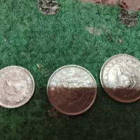 چند عدد سکه