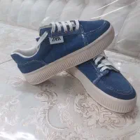 کتونی سایز چهل