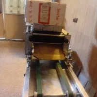 دونات پیراشکی زن فرقنادی فریزر صندوقی المانی زن|فروشگاه و مغازه|اصفهان, گلستان|دیوار