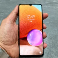 A32 بسیار تمیز پلمپ.۱۲۸گیگ رام ۶