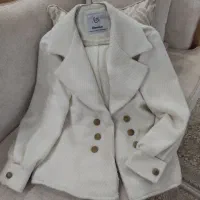 پالتو سفید شاین دار