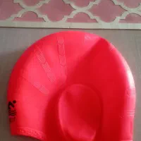 کلاه شنا گوش گیر دار