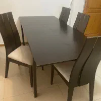 میز ناهار خوردی