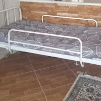 تخت دو شکن بیمار
