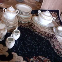 فروش فوری تعدادی ظروف چینی برای جهیزیه بوده