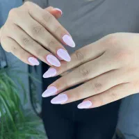 آموزش کاشت ناخن