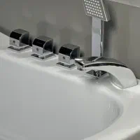 شیرالات وان و جکوزی