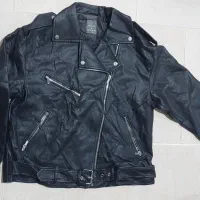 کت چرم|لباس|بروجرد, |دیوار