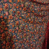 چنتا پارچه مونده به قیمت مناسب میفروشم|لباس|چوبر, |دیوار