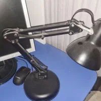 چراغ مطالعه رو میزی