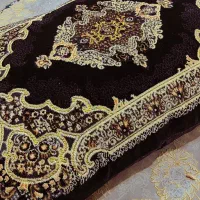 ۶عدد پشتی قالینی نونو برا جهیزیه بوده استفاده نشده