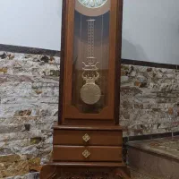 ساعت ایستاده