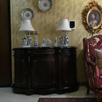 کنسول چوبی آنتیک قدیمی بوفه سه در برنز کاری|بوفه، ویترین، کنسول|تهران, اقدسیه|دیوار