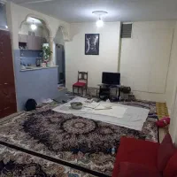 اجاره خانه۳طبقه دربستی ۶۰متری روبروی مترو ۱۷شهریور|اجارهٔ خانه و ویلا|تهران, هفده شهریور|دیوار