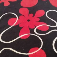 فرش ماشینی 6 متری کرم.مشکی قرمزتمیزوسالم|فرش|پرند, فاز ۶|دیوار