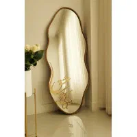 آیینه دفرمه