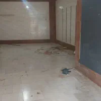 ملک خوش نقشه در محله شلوغ