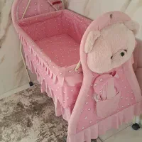 گهواره کودک دخترانه