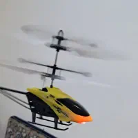 ۱عدد هلی کوپترشارژی