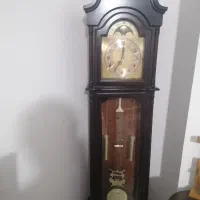 ساعت ایستاده تمیز