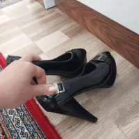 کفش|کیف، کفش، کمربند|اردبیل, |دیوار
