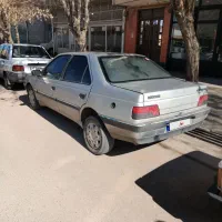 پژو ۴۰۵نقره ای