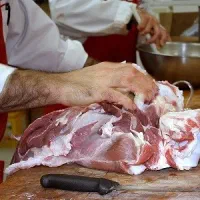 استخدام قصاب در فروشگاه رفاه بوشهر