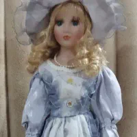 عروسک تزئینی