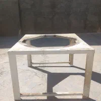 چهارپایه فلزی