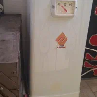 آبگرمکن وسرشار بسیار تمیز