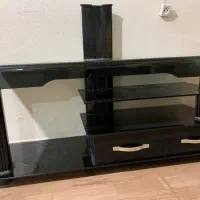 زیر تلویزیونی|میز تلویزیون|شاهین‌شهر, طالقانی|دیوار