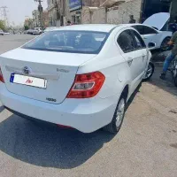 برلیانس H230 اتوماتیک، مدل ۱۳۹۶