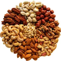 کارگر ساده آقا در شرکت اجیل و خشکبار با جای خواب